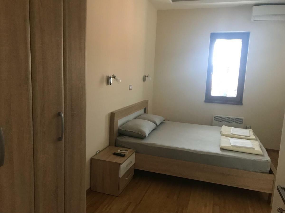 Apartments Admiral Herceg Novi Exterior photo